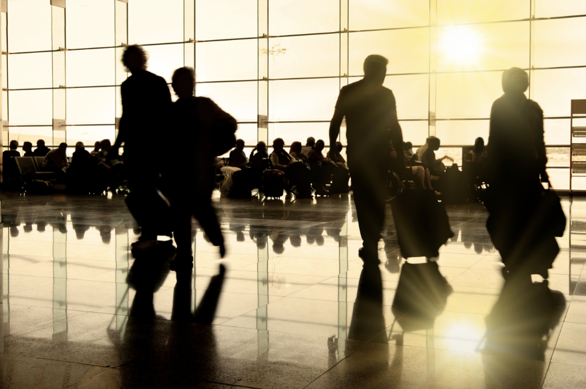 Rêvez-vous de travailler à l’aéroport ? Découvrez le parcours pour devenir agent de nettoyage !